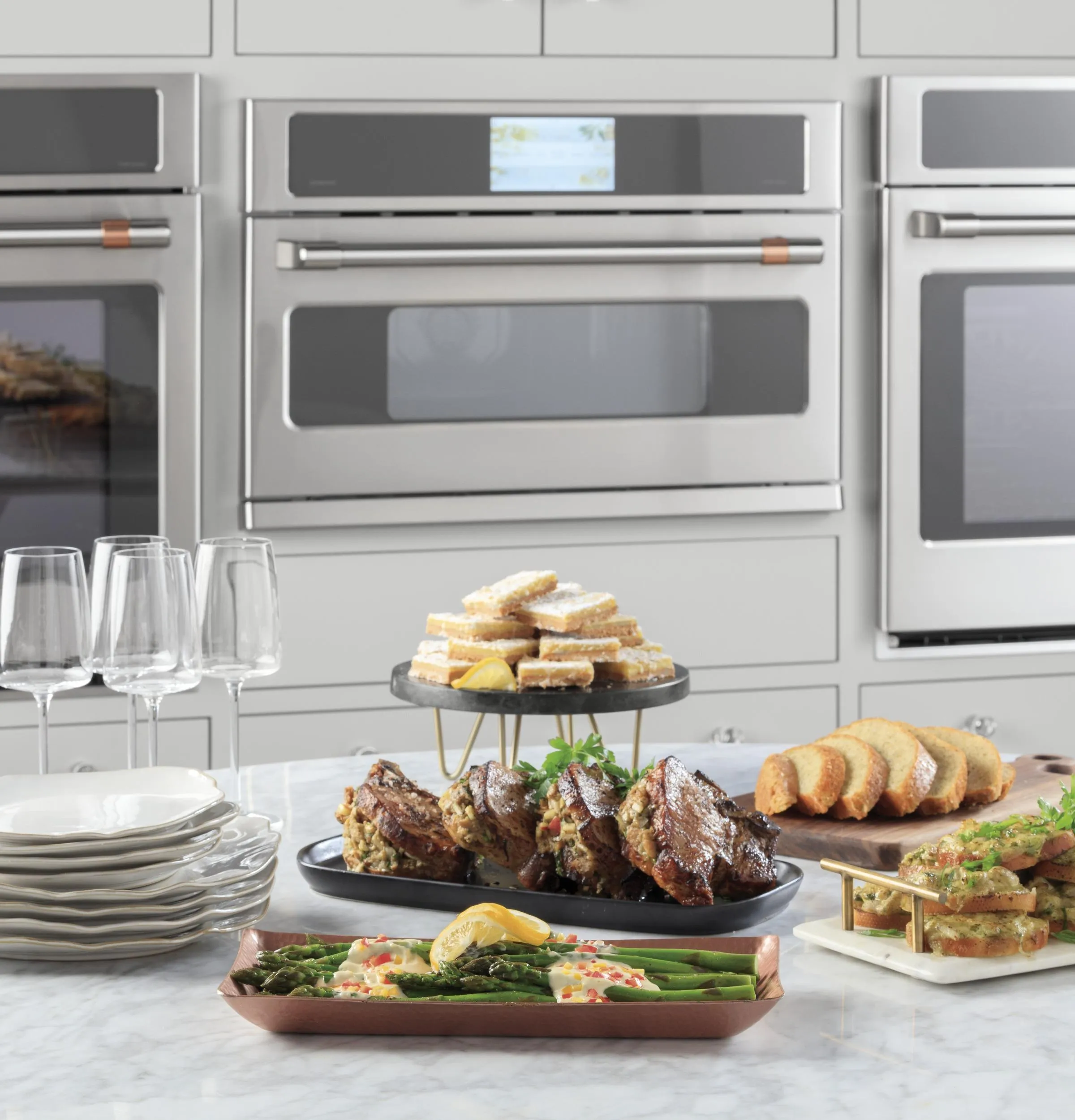 Cafe CSB912P2VS1 Caf&#8482; 27" Smart Five In One Oven With 120V Advantium Technology