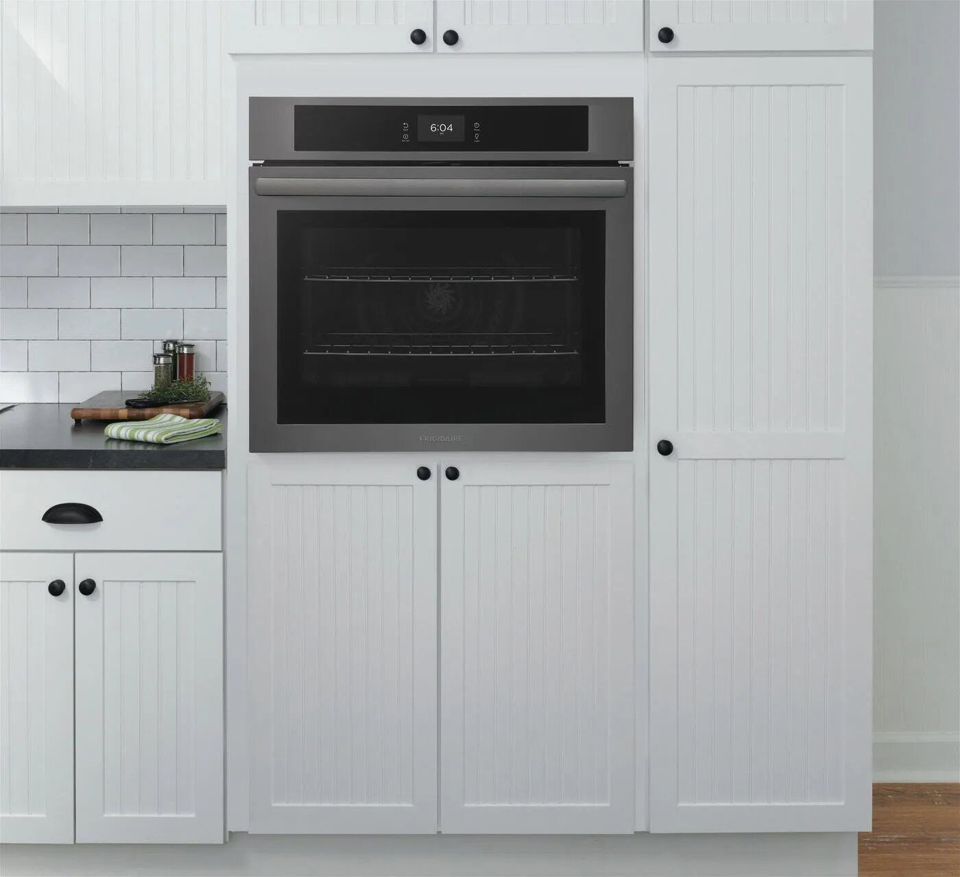 Frigidaire FCWS3027AD Frigidaire 30'' Single Electric Wall Oven With Fan Convection