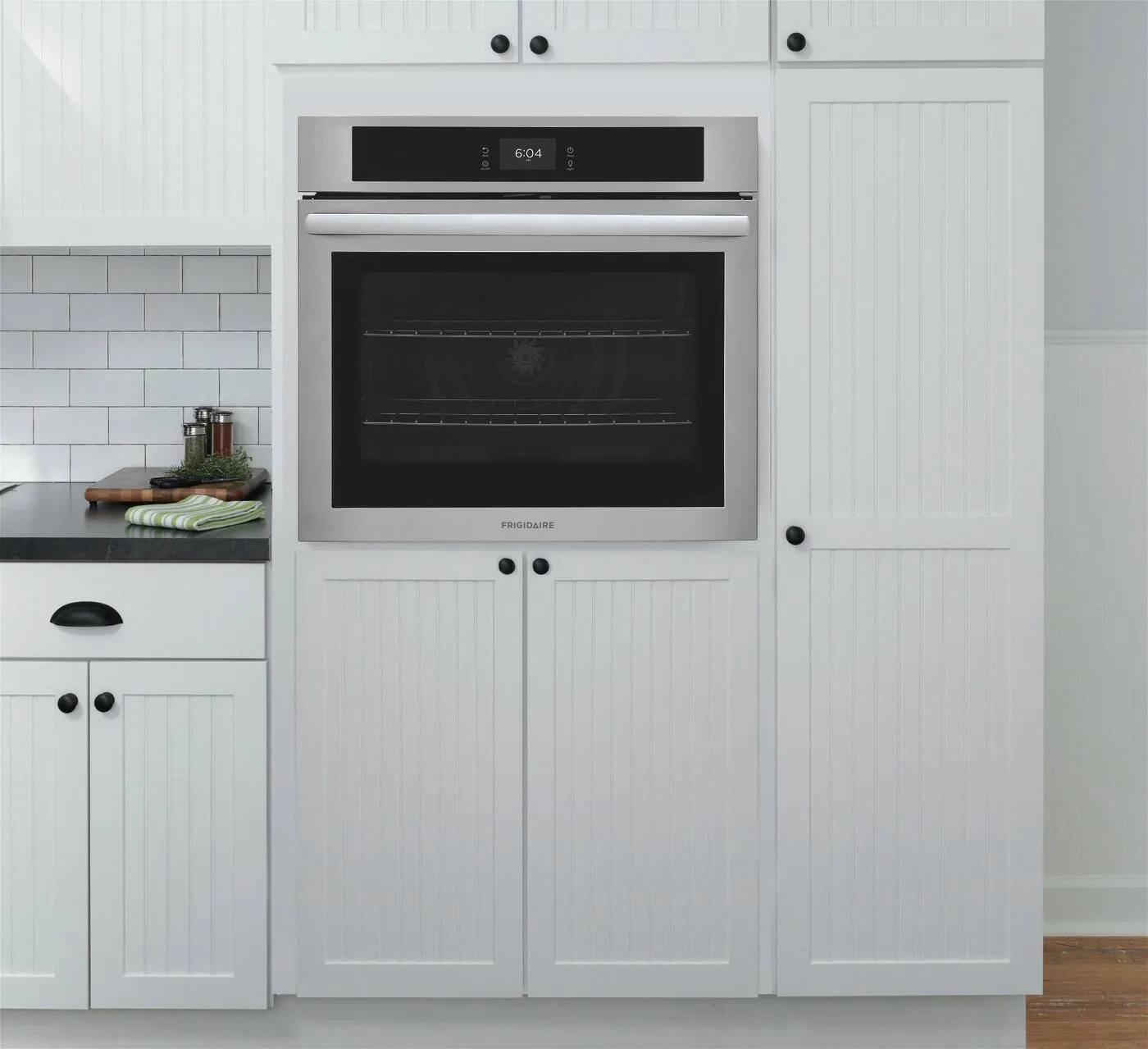 Frigidaire FCWS3027AS Frigidaire 30'' Single Electric Wall Oven With Fan Convection