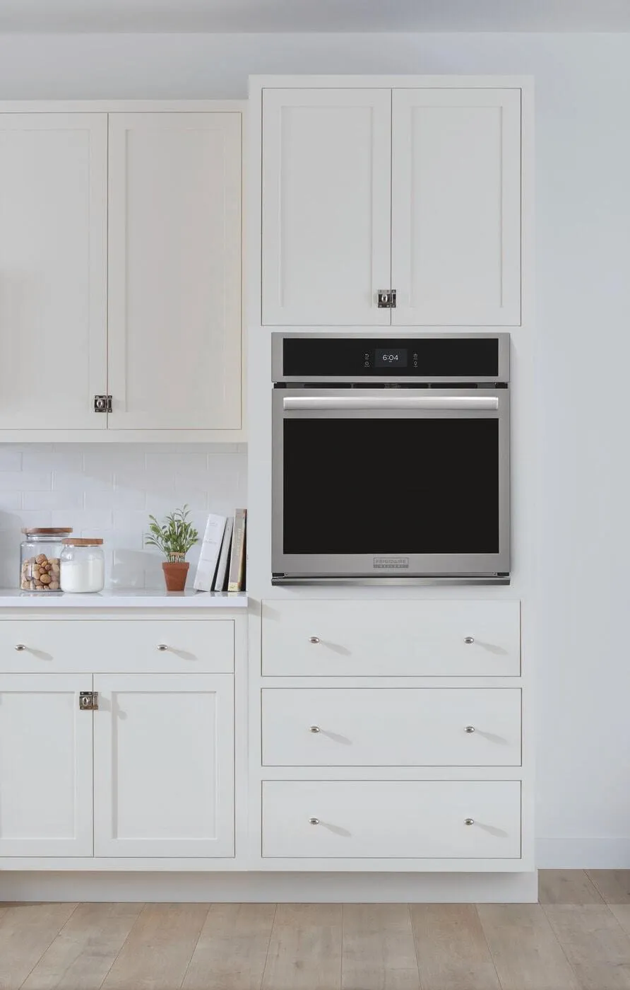 Frigidaire GCWS2767AF Frigidaire Gallery 27'' Single Electric Wall Oven With Total Convection