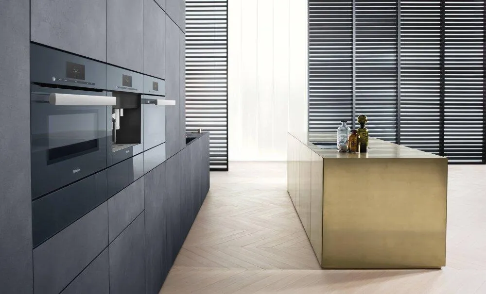 Miele DGC68001 Gray - Steam Oven With Full-Fledged Oven Function And Xl Cavity Combines Two Cooking Techniques - Steam And Convection.