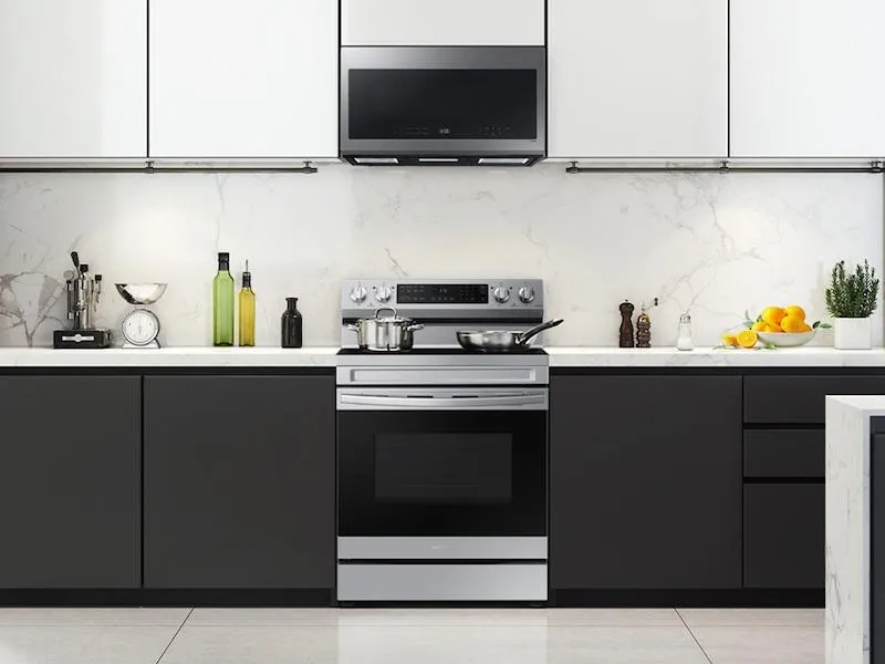 Samsung NE63D6511SR 6.3 Cu. Ft. Smart Freestanding Energy Star Certified Electric Range With Air Fry In Stainless Steel