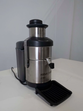 Clearance Alert Now Robot Coupe J80 Automatic Juice Extractor - 744070