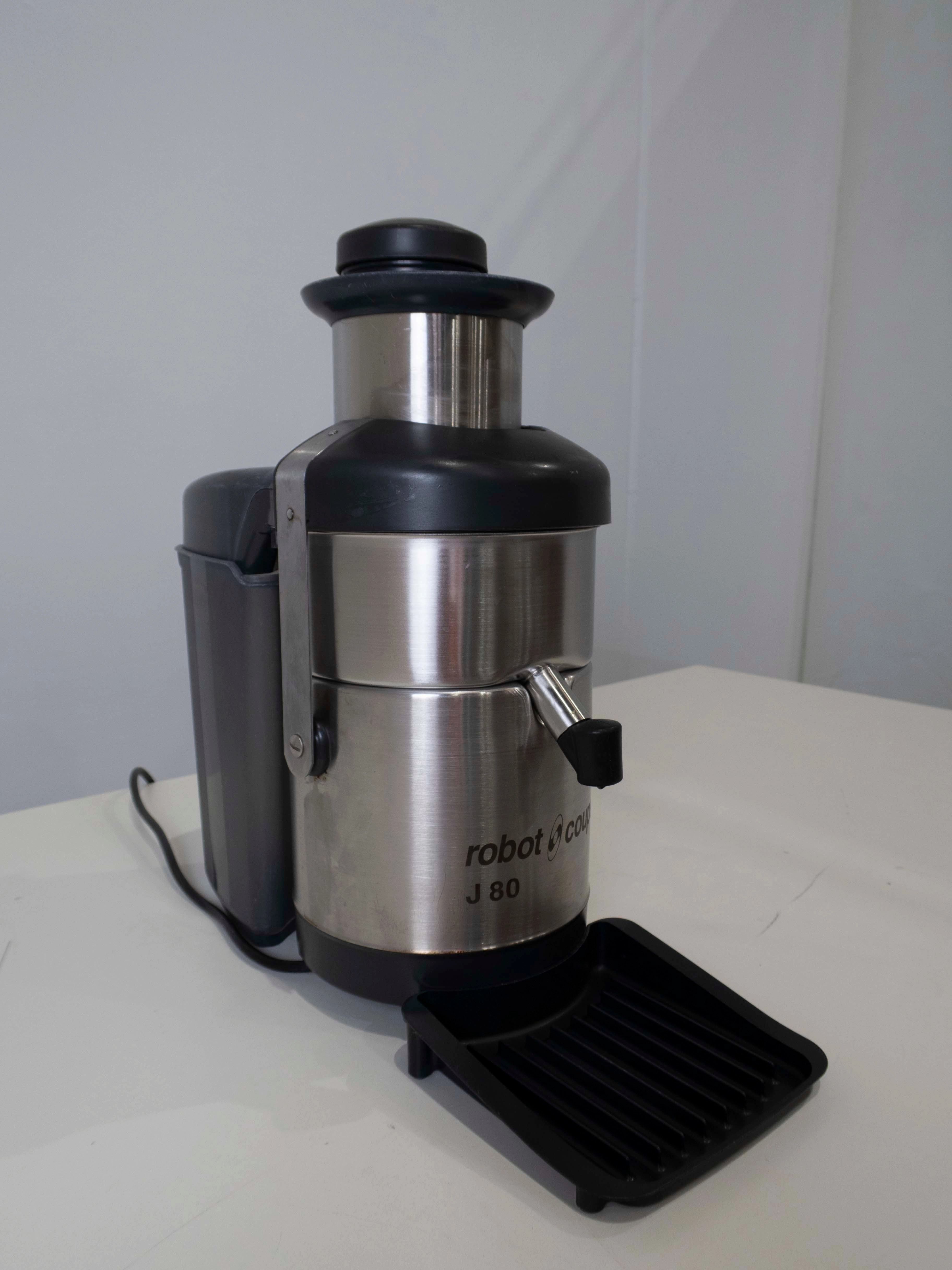 Clearance Alert Now Robot Coupe J80 Automatic Juice Extractor - 744070