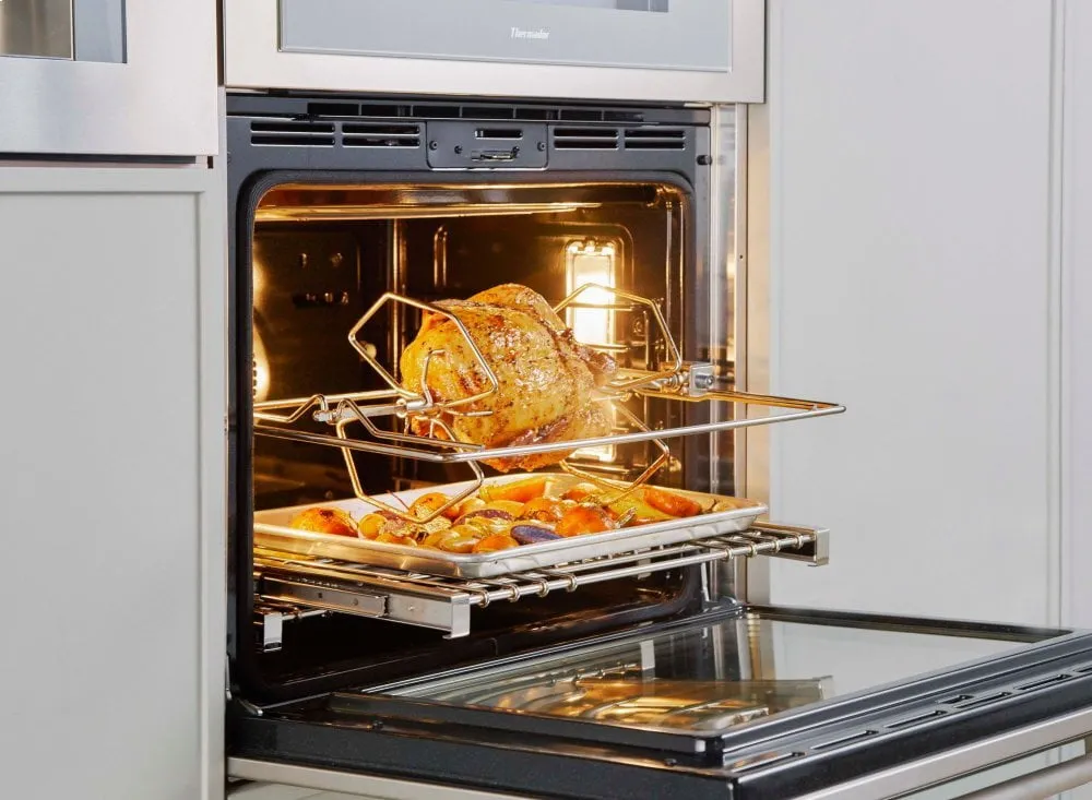 Thermador MED301WS 30-Inch Masterpiece? Single Built-In Oven