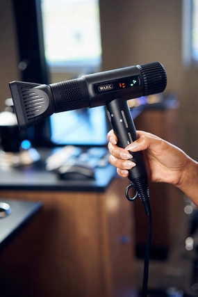 Wahl Professional Vanquish Digital Motor Hair Dryer Limited Edition Offer Deal of the Day