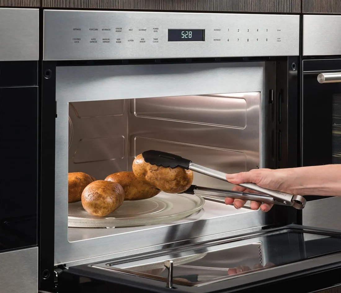 Wolf MDD24TESTH 24" E Series Transitional Drop-Down Door Microwave Oven
